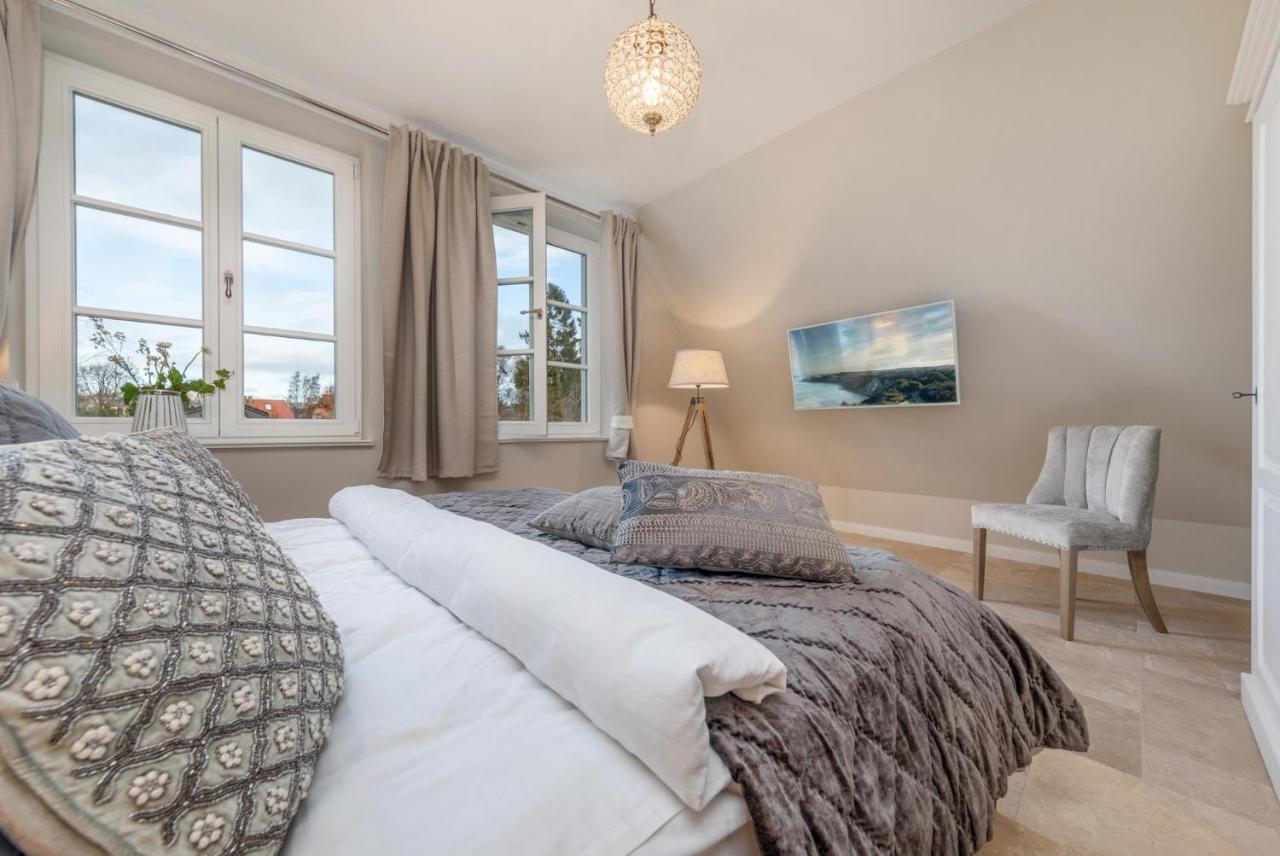 Ferienwohnung Traumhaus unter Reet Ostseeheilbad Ostseeheilbad Zingst Exterior foto