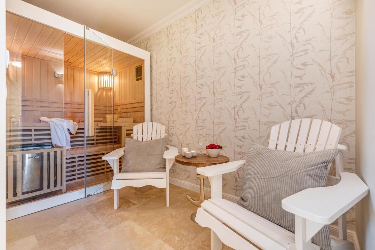 Ferienwohnung Traumhaus unter Reet Ostseeheilbad Ostseeheilbad Zingst Exterior foto