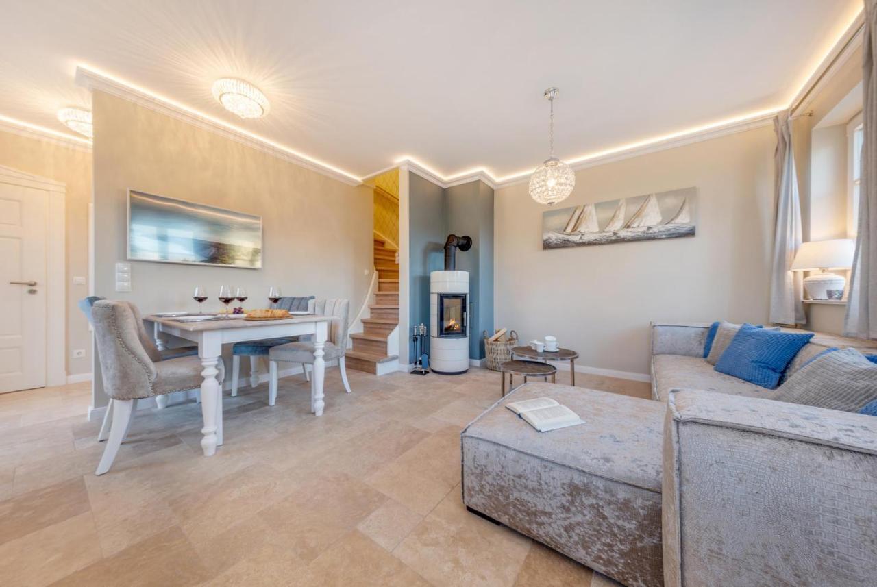 Ferienwohnung Traumhaus unter Reet Ostseeheilbad Ostseeheilbad Zingst Exterior foto