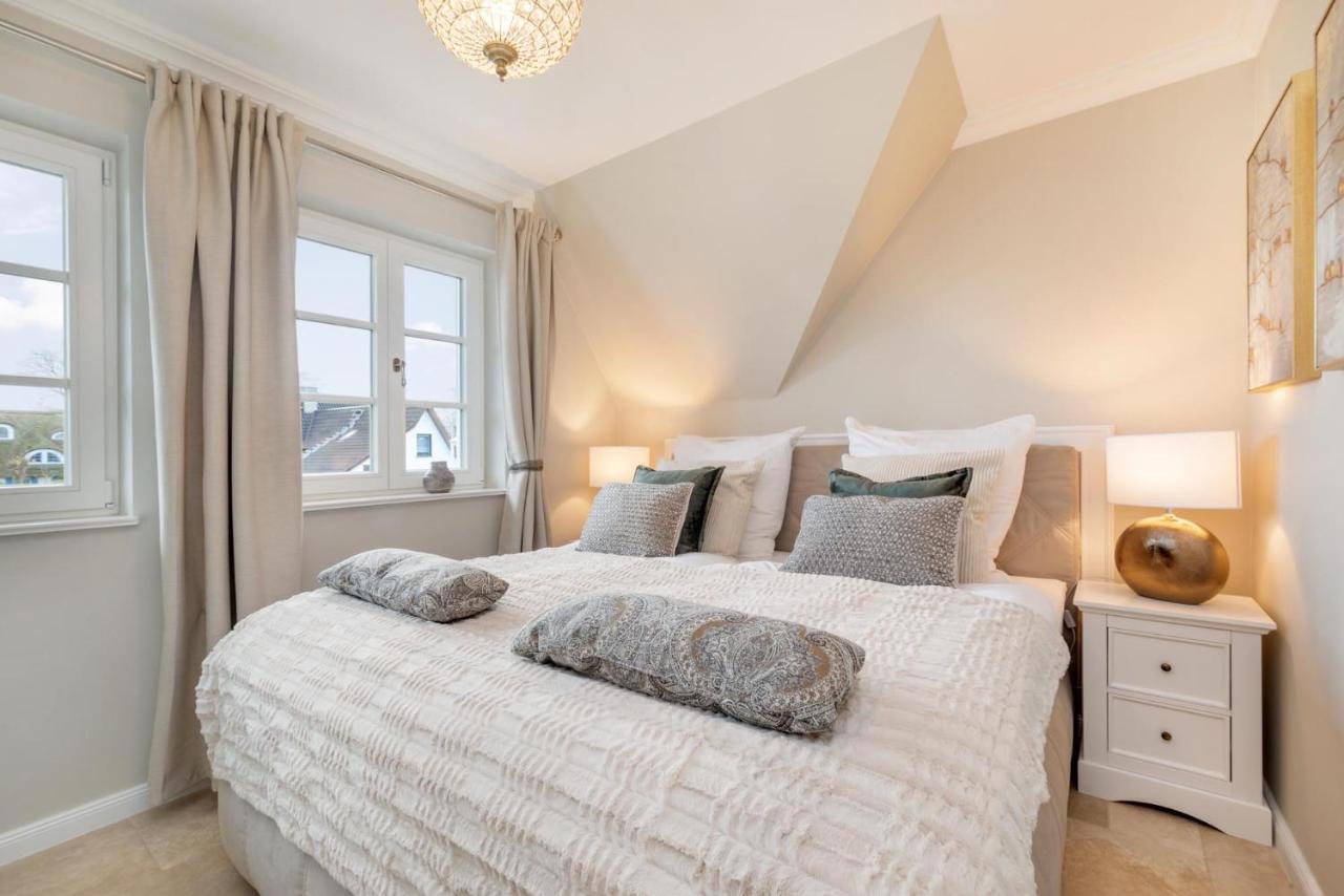 Ferienwohnung Traumhaus unter Reet Ostseeheilbad Ostseeheilbad Zingst Exterior foto