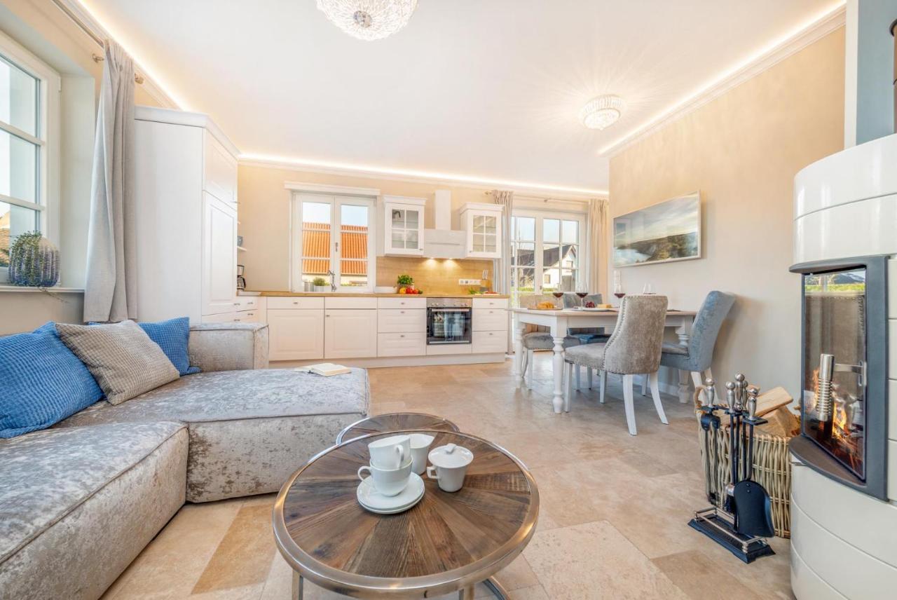 Ferienwohnung Traumhaus unter Reet Ostseeheilbad Ostseeheilbad Zingst Exterior foto