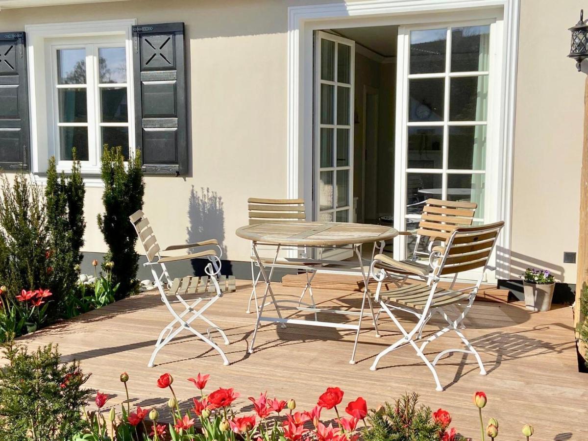 Ferienwohnung Traumhaus unter Reet Ostseeheilbad Ostseeheilbad Zingst Exterior foto